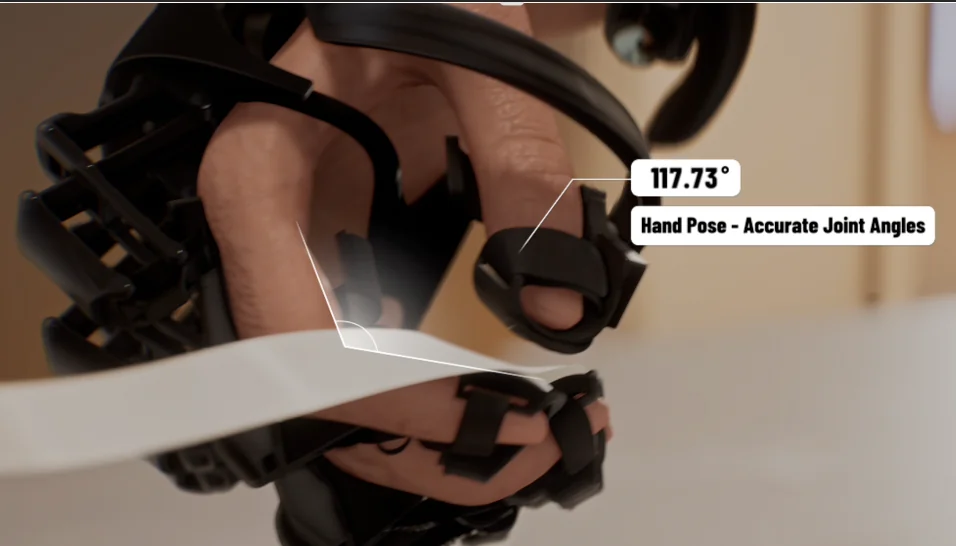 Aero UMI on a hand with a joint-angle readout of 117.73 degrees.